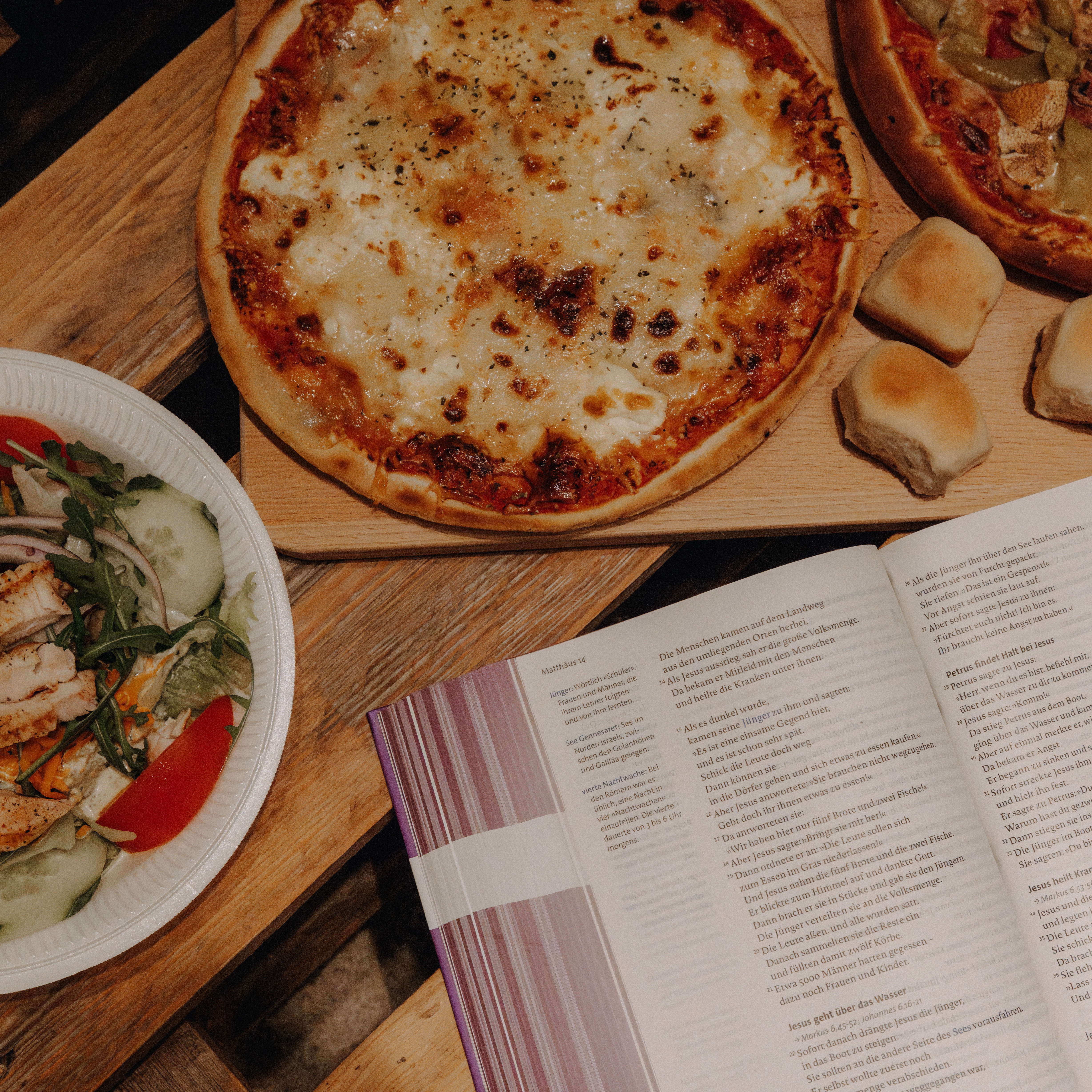 images/bilder/Jugend-Hauskreis%20Titelbild_q.jpg#joomlaImage://local-images/bilder/Jugend-Hauskreis Titelbild_q.jpg?width=4913&height=4913